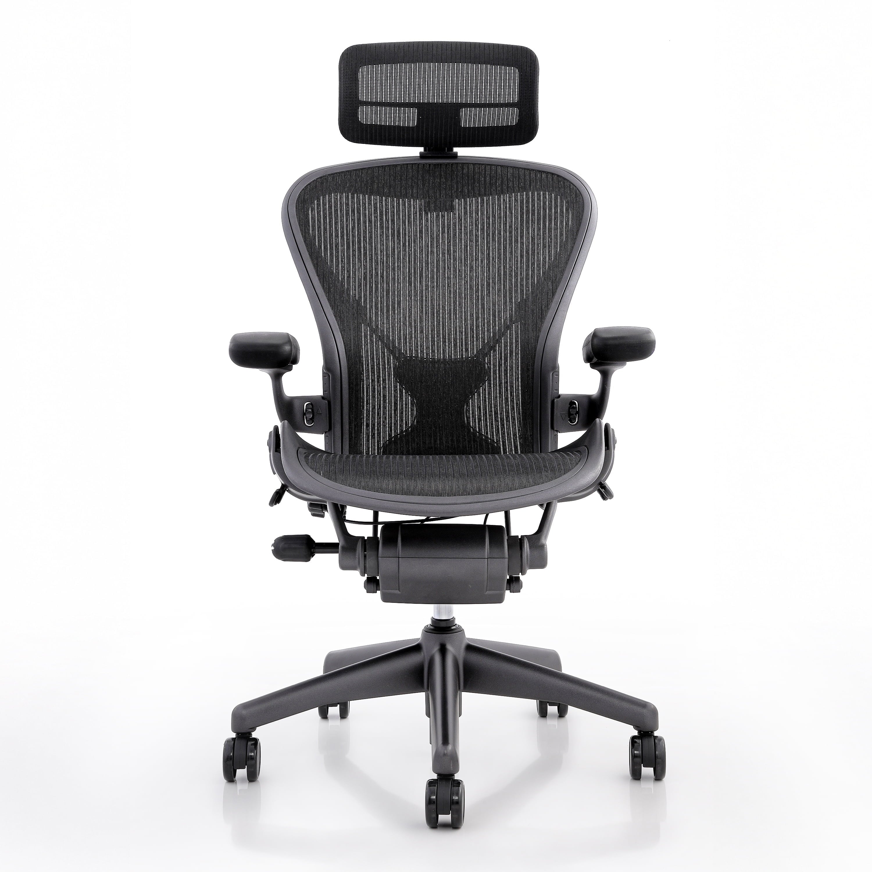 Herman Miller Aeron Chair Size B (𝙍𝙚𝙛𝙪𝙧𝙗𝙞𝙨𝙝𝙚𝙙)| Fully Adjustable Ergonomic Mesh Office Chair with Posture Fit Support, Tilt Limiter, and Roller Index Arm Adjustments With Headrest